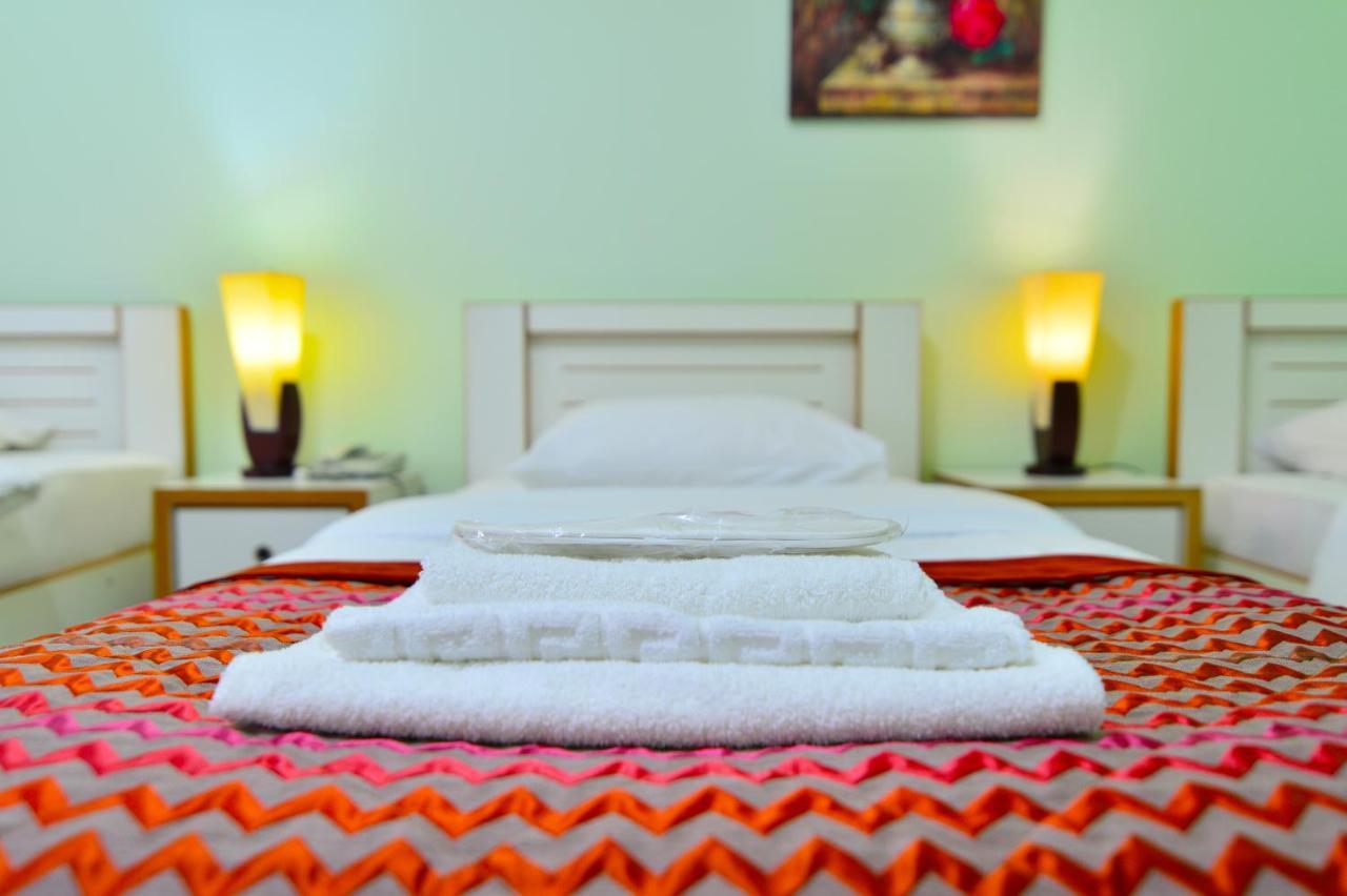 Hotel Blissdom 第比利斯 外观 照片