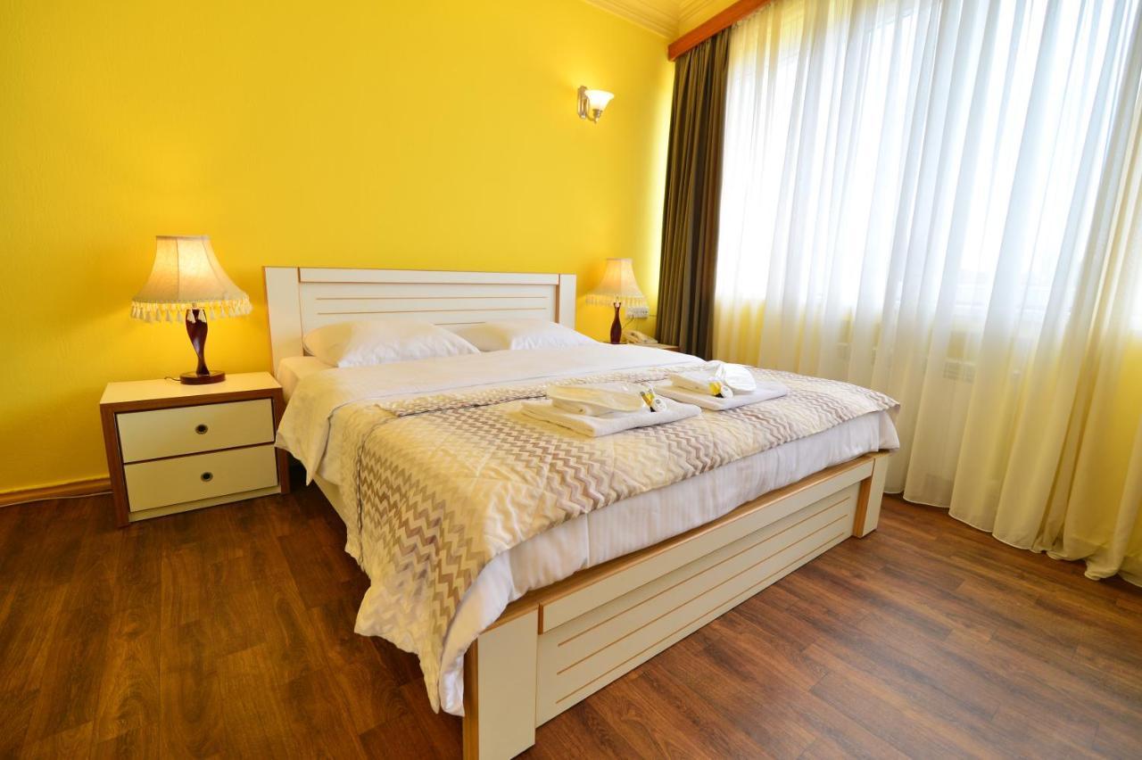 Hotel Blissdom 第比利斯 外观 照片