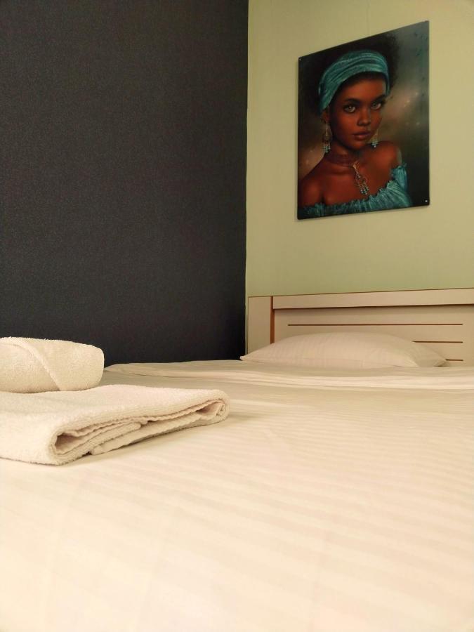 Hotel Blissdom 第比利斯 外观 照片